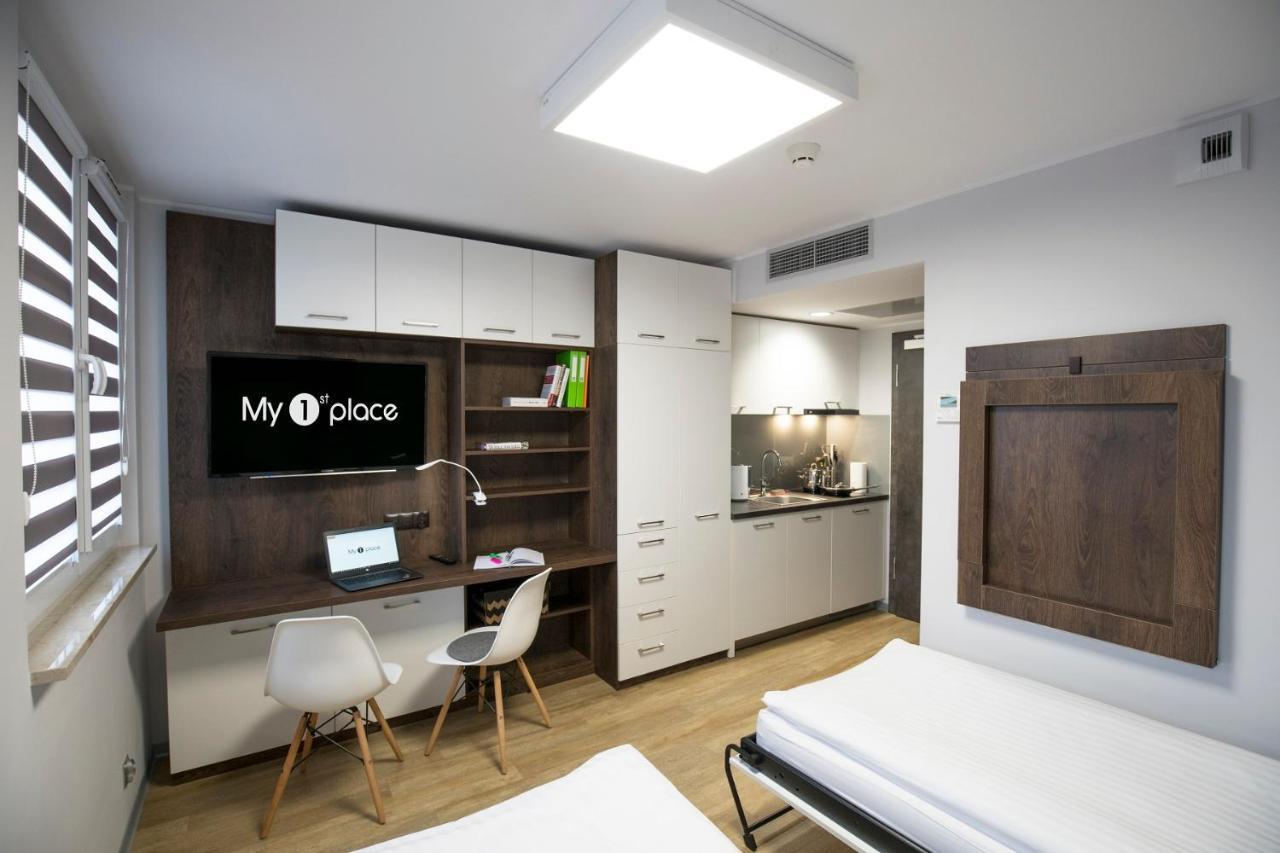 My 1St Place Poznan Lejlighedshotel Eksteriør billede